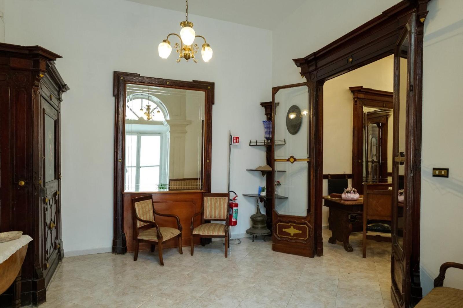 La Casa Di Nonna Teresa Bed & Breakfast Napoli Bagian luar foto