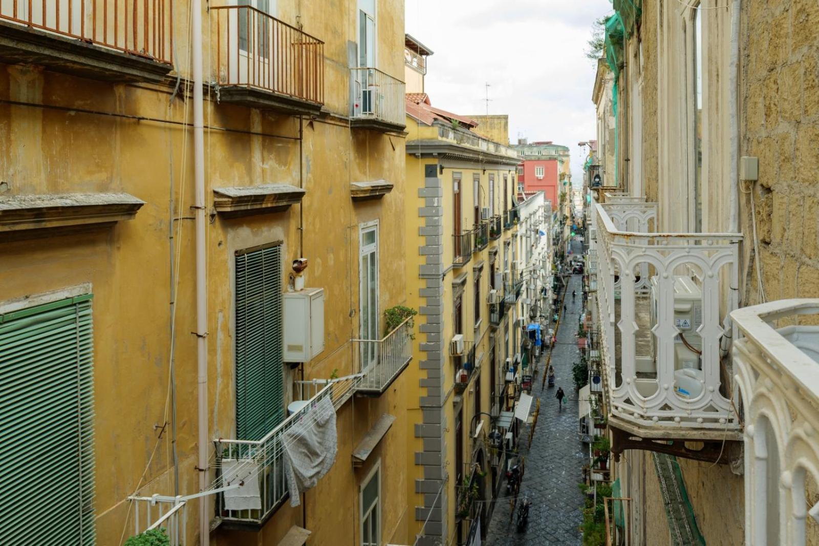 La Casa Di Nonna Teresa Bed & Breakfast Napoli Bagian luar foto